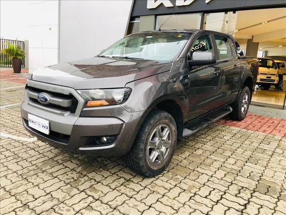 FORD RANGER 2.2 XLS 4X2 CD 16V DIESEL 4P AUTOMÁTICO FORD RANGER 2.2 XLS 4X2 CD 16V DIESEL 4P AUTOMÁTICO